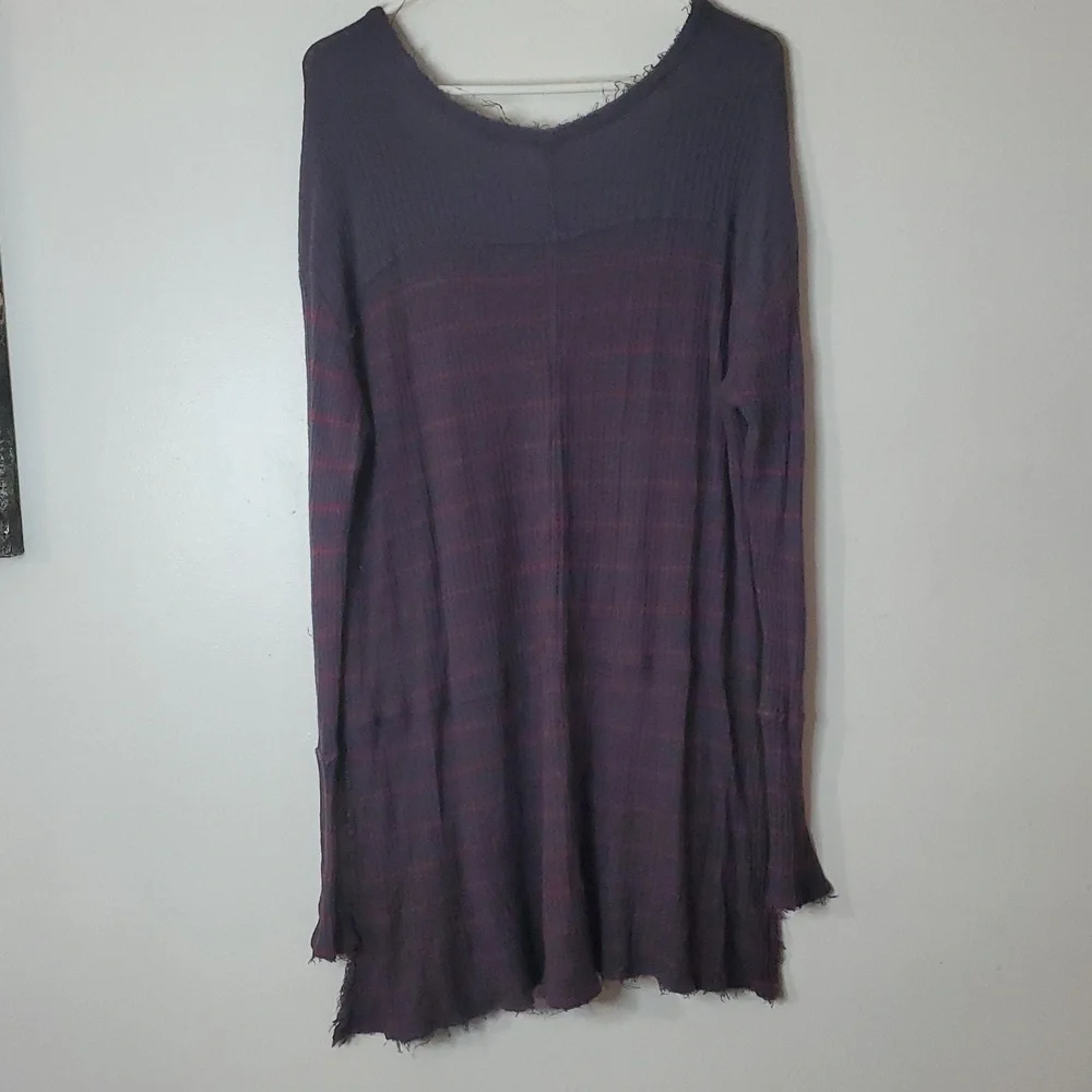 Free People Sunset Park Drippy Waffleknit Flowy Thermal Size Large Grey Red